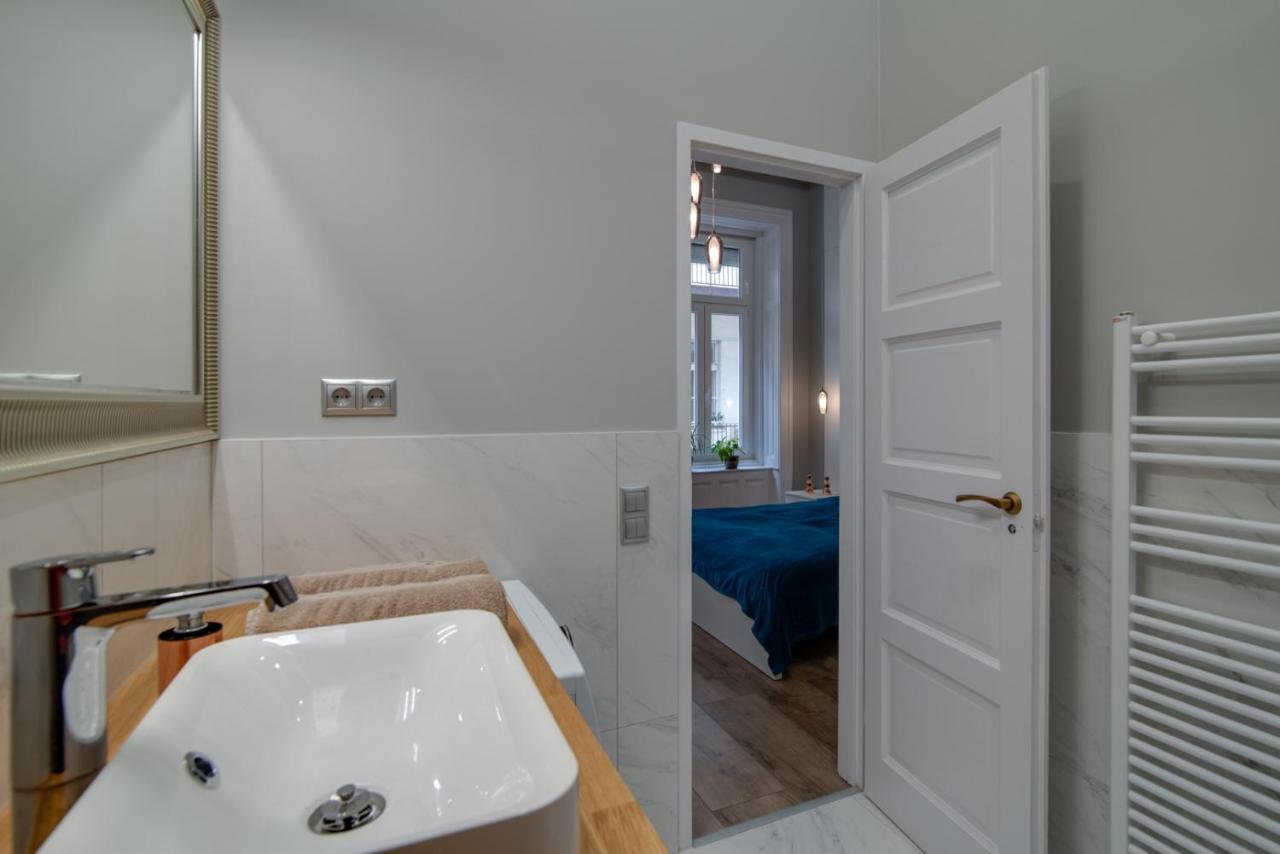 Appartement Helios Downtown Martha à Budapest Extérieur photo
